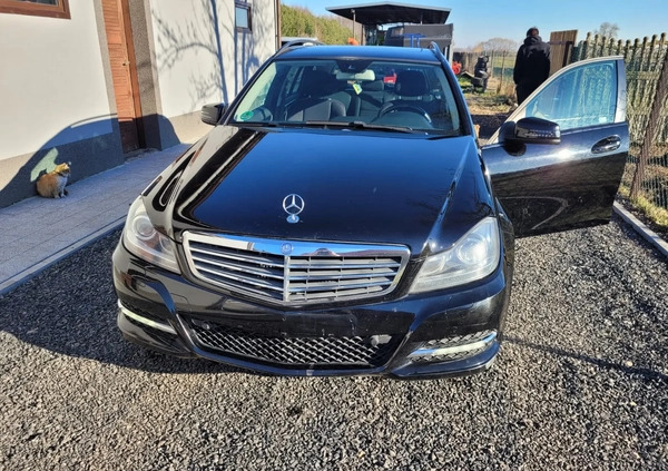 Mercedes-Benz Klasa C cena 43000 przebieg: 163759, rok produkcji 2013 z Sieniawa małe 67